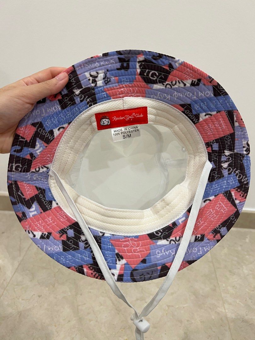 Random Golf Club Bucket Hat, Men's Fashion, Watches & Accessories, Caps