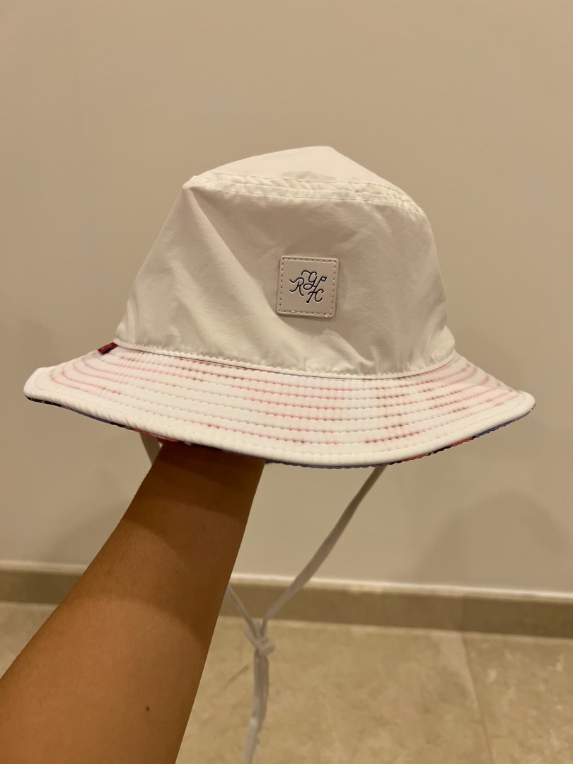 Random Golf Club Bucket Hat, Men's Fashion, Watches & Accessories, Caps