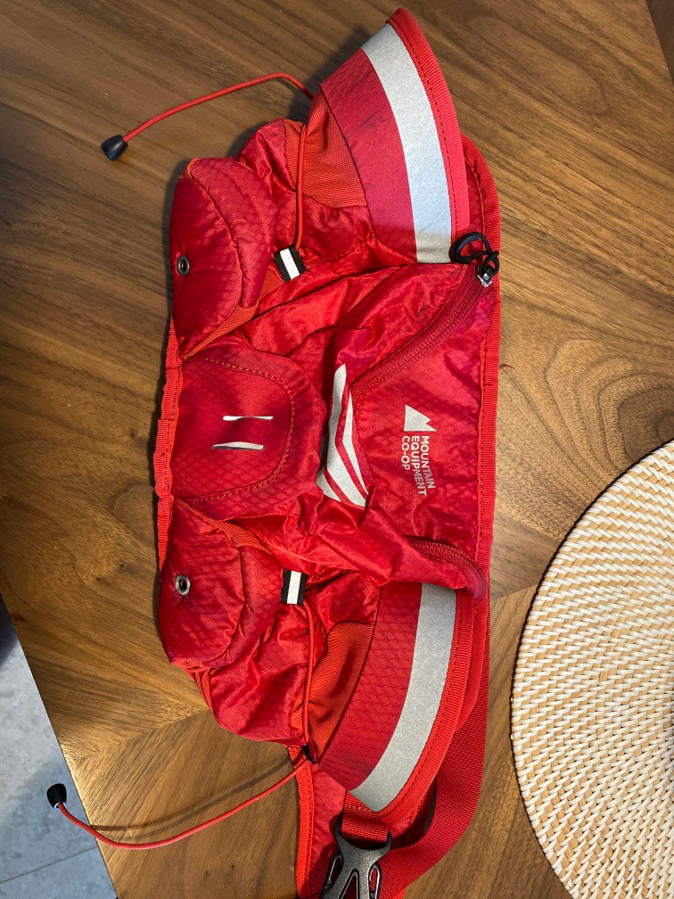 Running Waist Bag, Men's Fashion, Bags, Belt bags, Clutches and Pouches