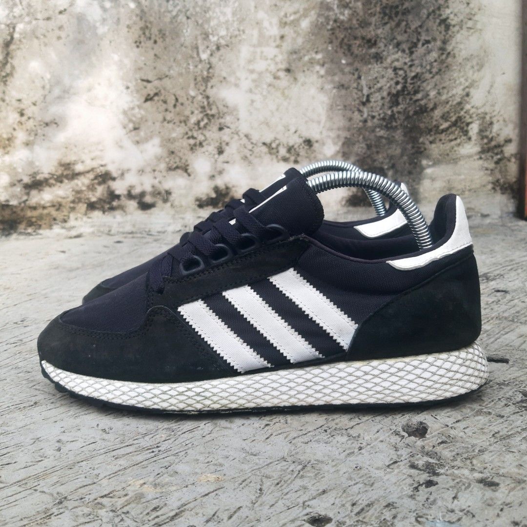 Sepatu Adidas Forest Grove BW second Original size 41 Fesyen Pria