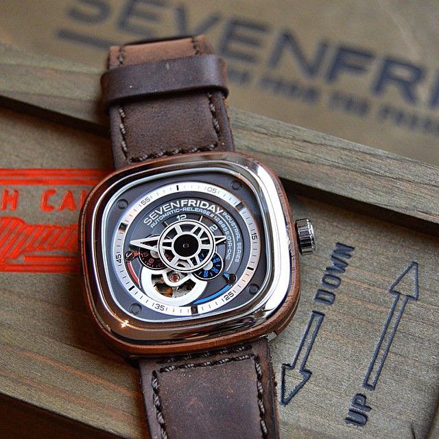 Sevenfriday P3 2 Riviera Woody Luxury Watches on Carousell