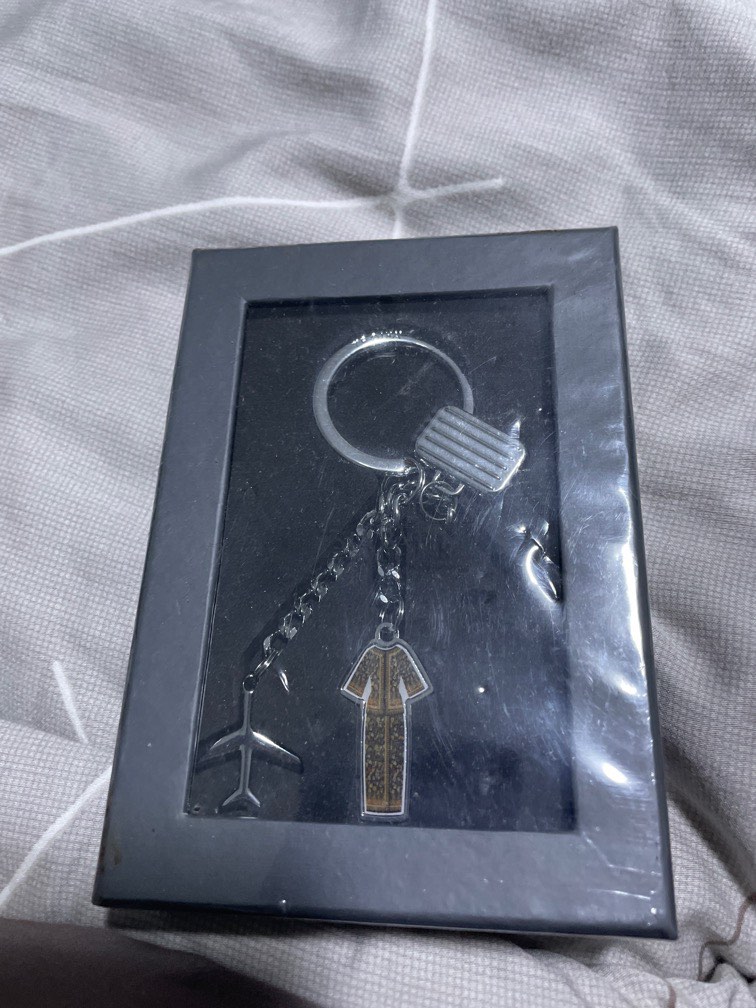 Singapore airlines keyring, Hobbies & Toys, Memorabilia & Collectibles