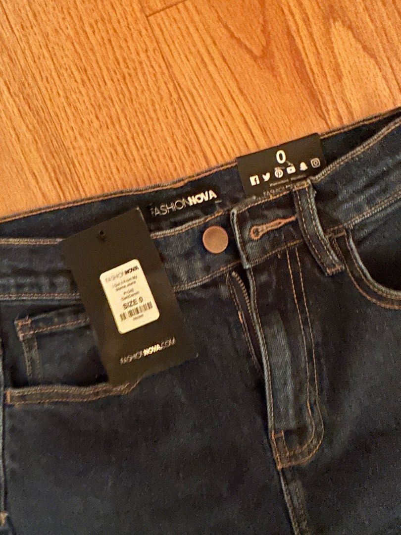 Size 0 fashion nova jeans Women s Fashion Clothes on Carousell