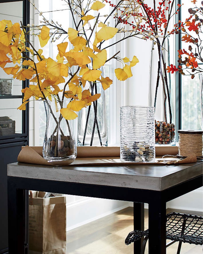 Table CRATE AND BARREL deal!, Furniture & Home Living, Furniture