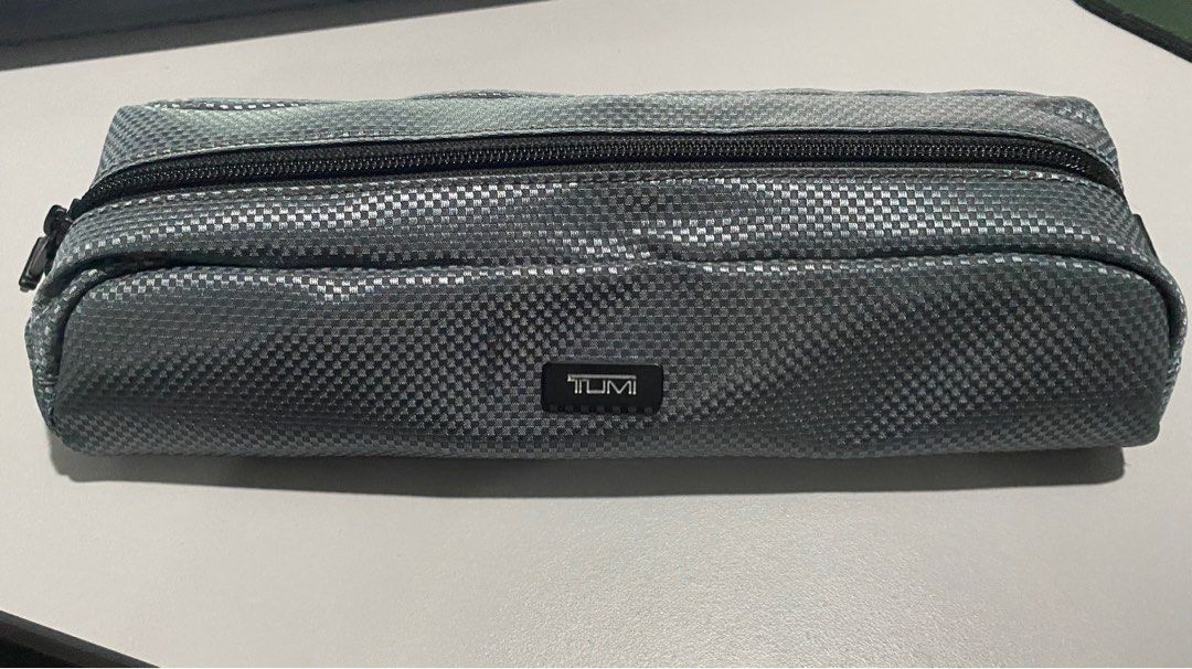 Tumi electronic top cord pouch