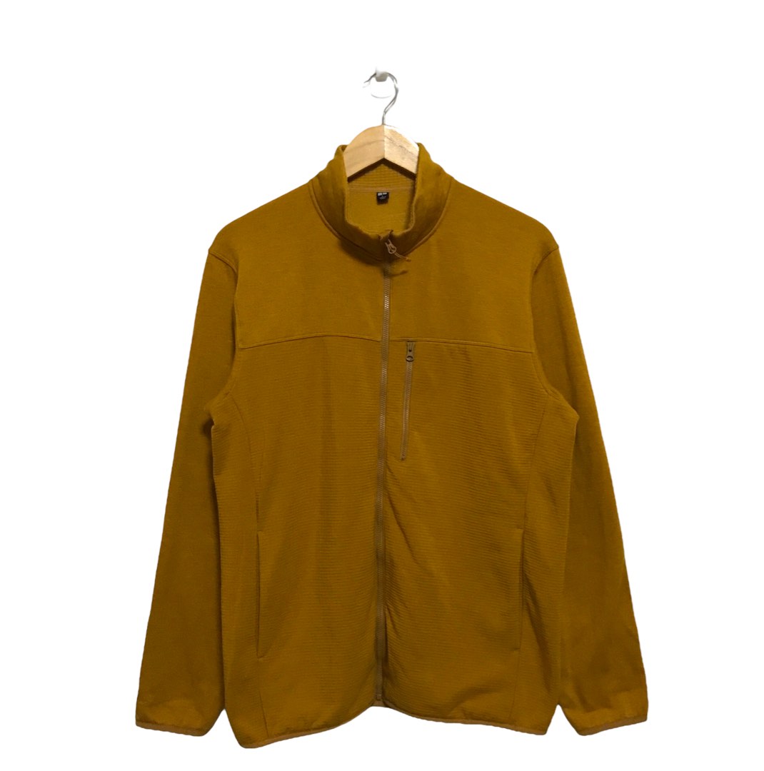 Uniqlo Fleece Jacket, Men's Fashion, Coats, Jackets and Outerwear on