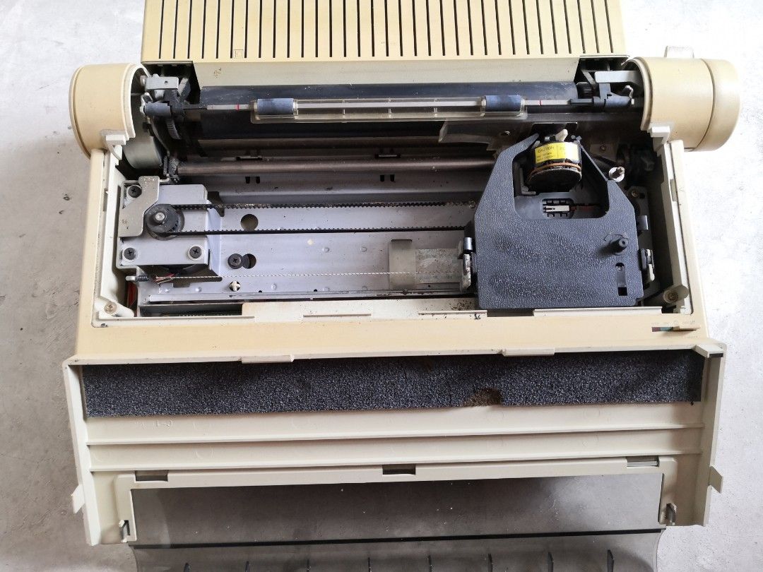 Vintage Apple Image Writer 2 printer/display/koleksi, Hobbies & Toys