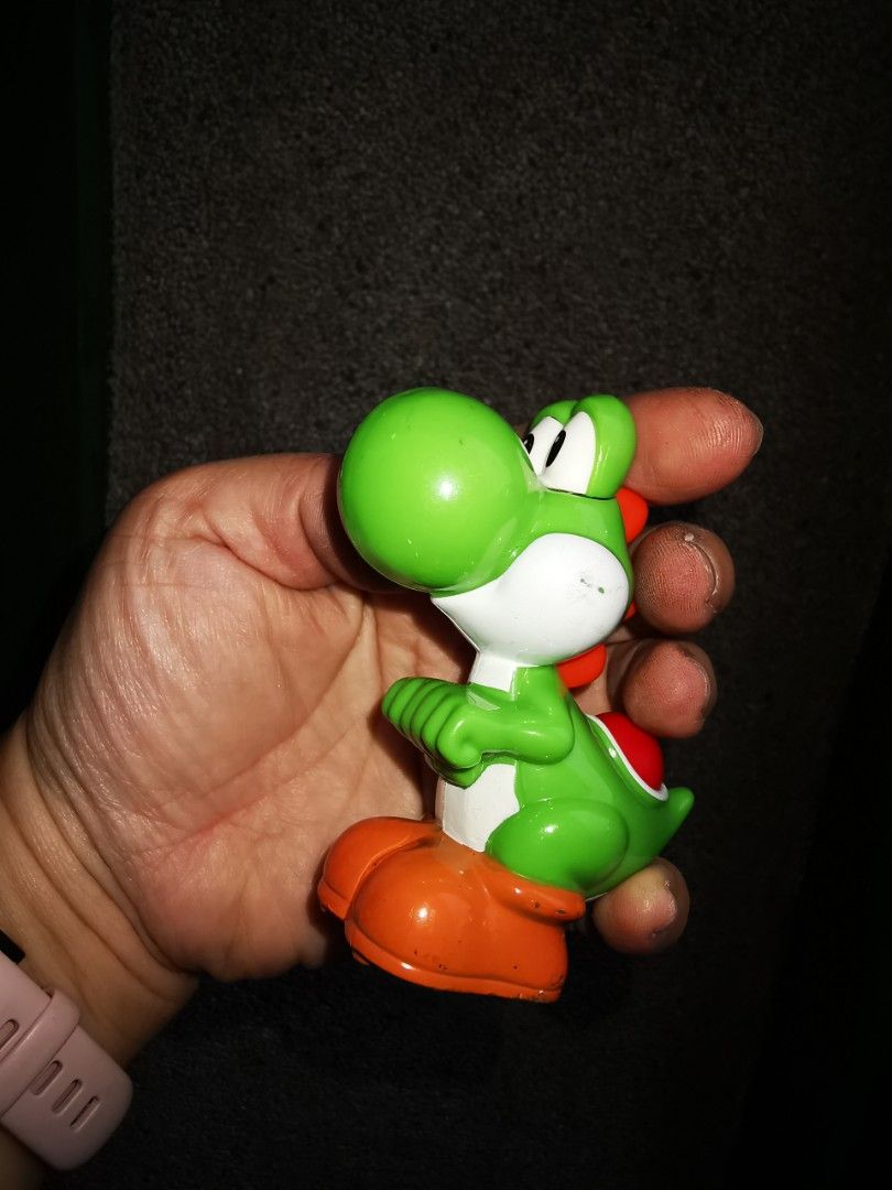 Vintage yoshi toy (Category: Plushies & Soft Toys) located in Quezon City. Submitted by dreamsparkleshop (Listing ID 1194793041, Image 3). Description: .