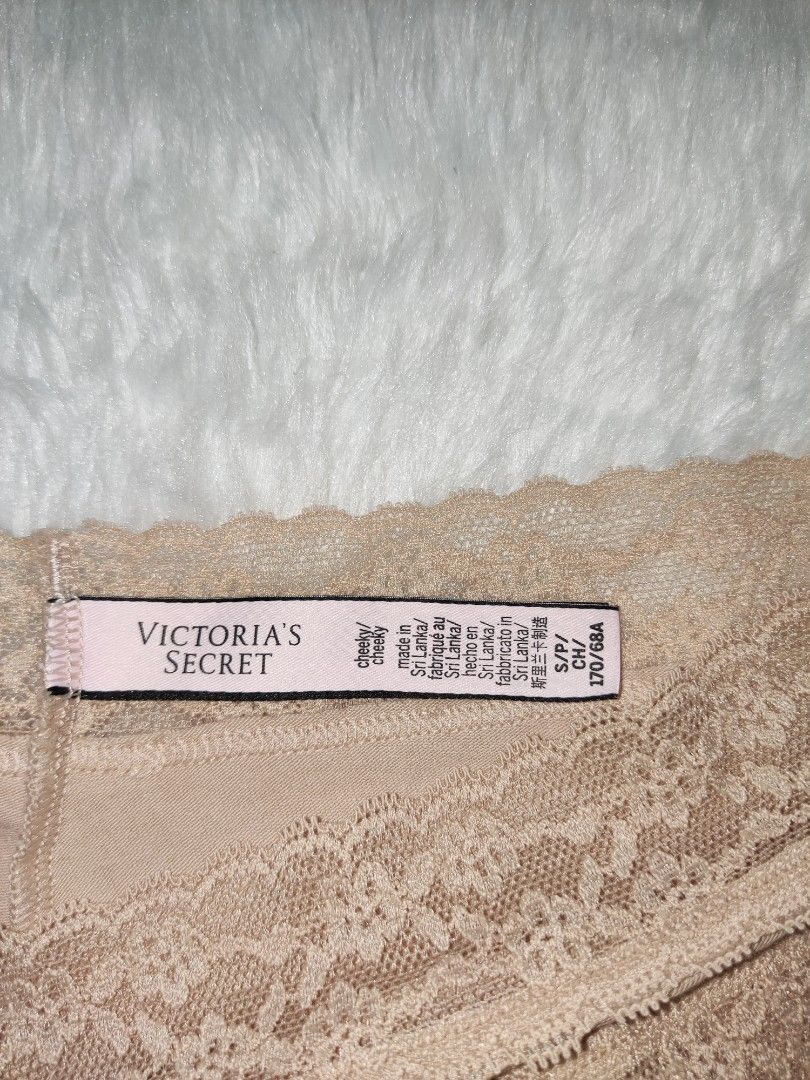 Vs underwear small, Women's Fashion, Activewear on Carousell