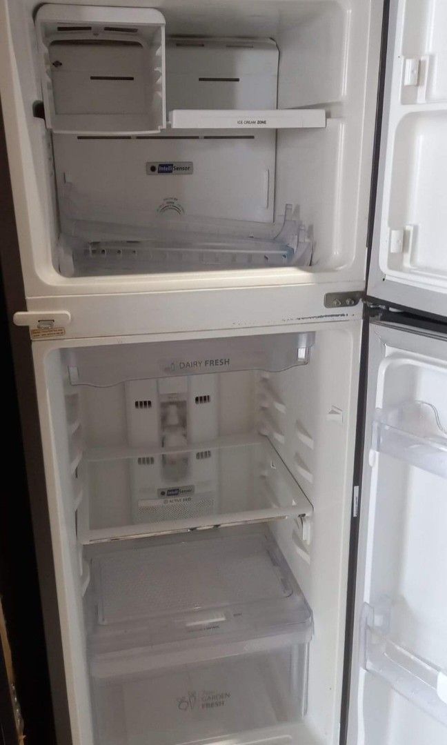 Whirlpool Intellisensor Ref, TV & Home Appliances, Kitchen Appliances