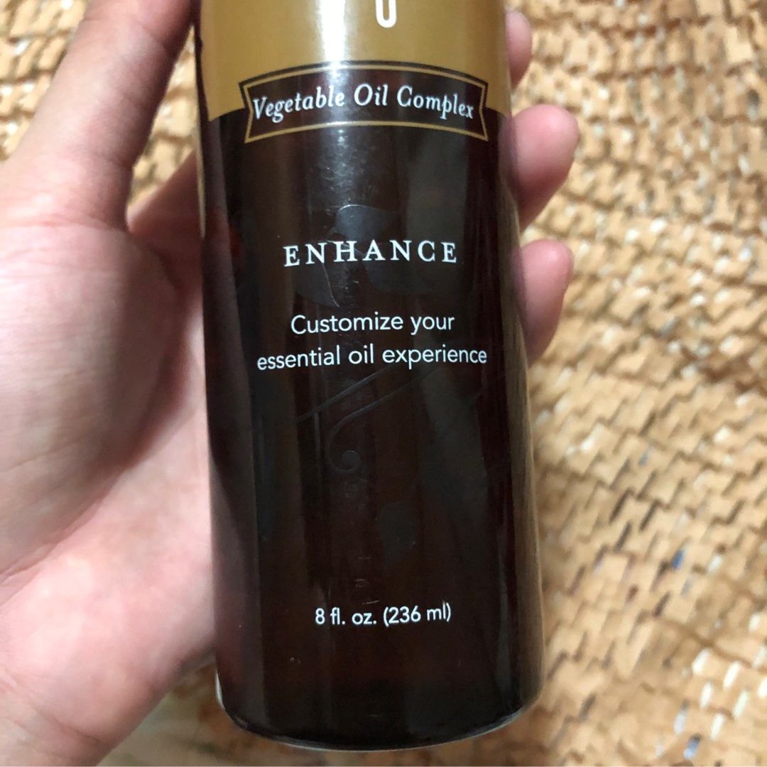 Young Living V-6 Enhanced Vegetable Oil Complex (Category: Body Care) located in Valenzuela. Submitted by sumtpcool (Listing ID 1194920052, Image 3). Description: - bought this straight from their site for 1.6k - 80% full 💫 • V-6 Vegetable Oil Complex can be used to create custom massage oils or to dilute essential oils for sensitive skin. ingredients: Coconut Oil, Sesame Seed Oil, Grape Seed Oil, Sweet Almond Oil, Wheat Germ Oil, Sunflower Seed