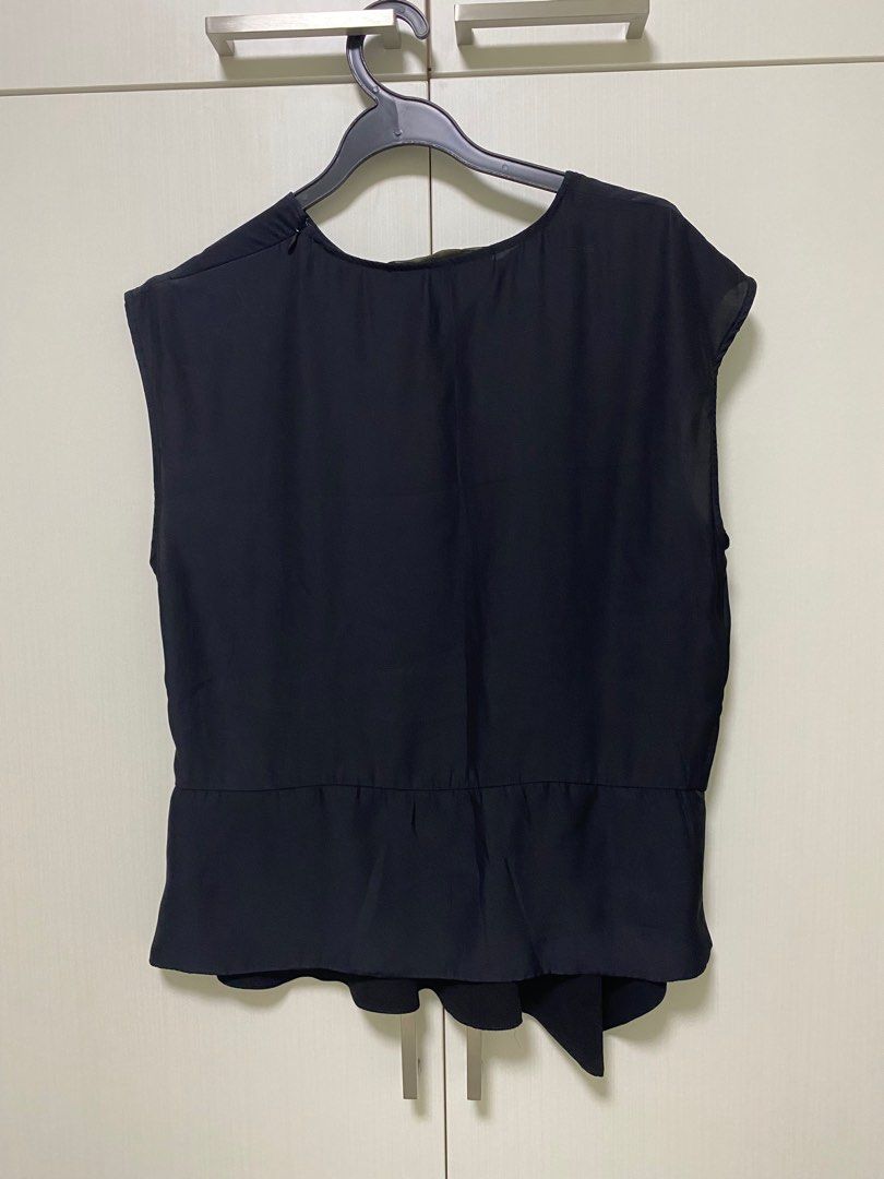Sara Peplum Top