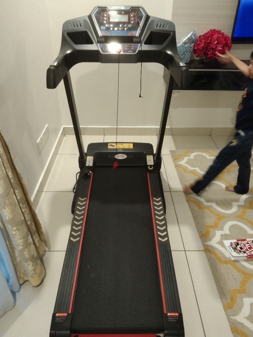 ZERO TREADMILL ZT 2000, Sports Equipment, Exercise & Fitness, Cardio