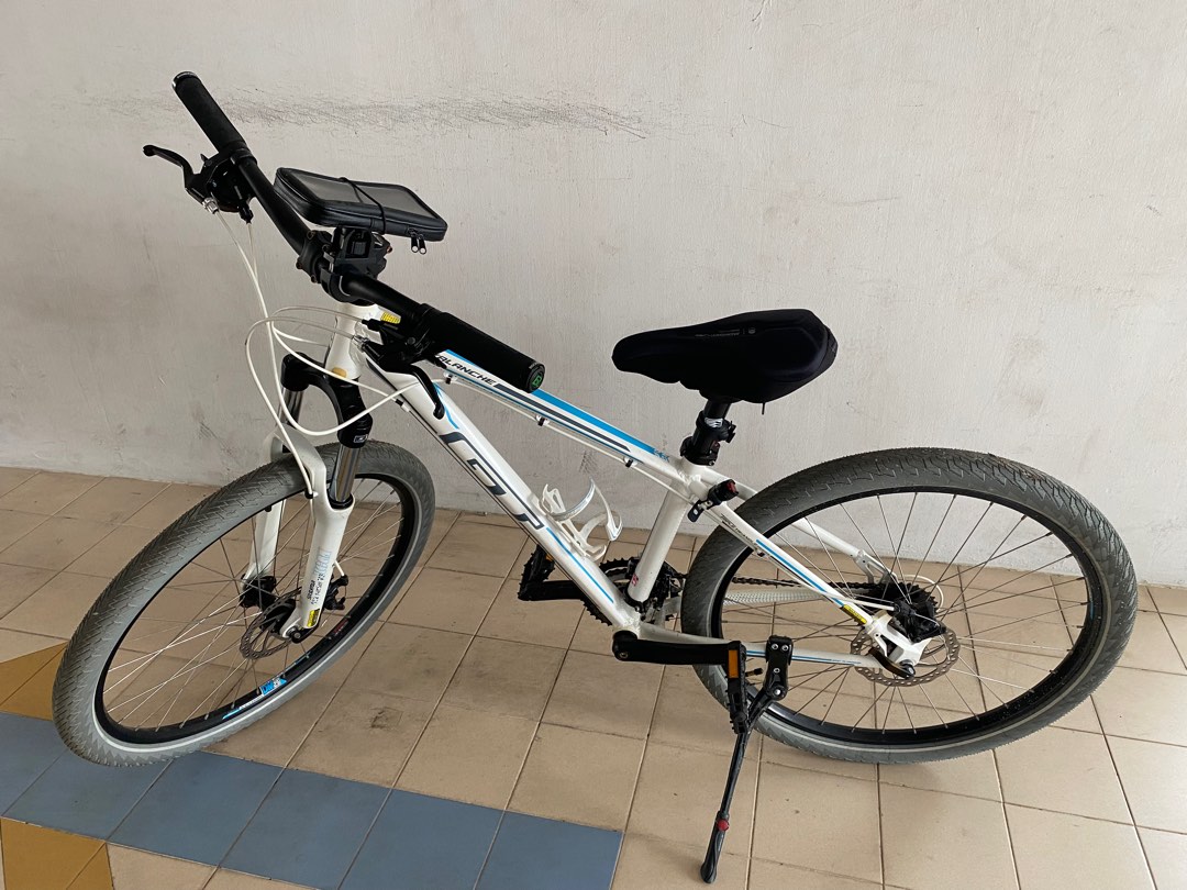 26 GT avalanche 3.0 women Xs