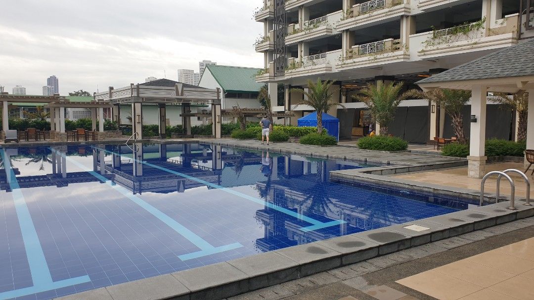 2 bedroom Torre de Manila condo unit facing Manila Bay sunset, Property