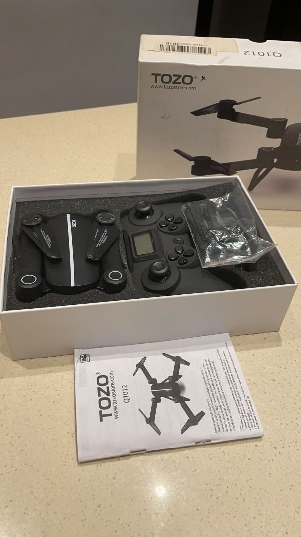 Tozo q1012 drone top
