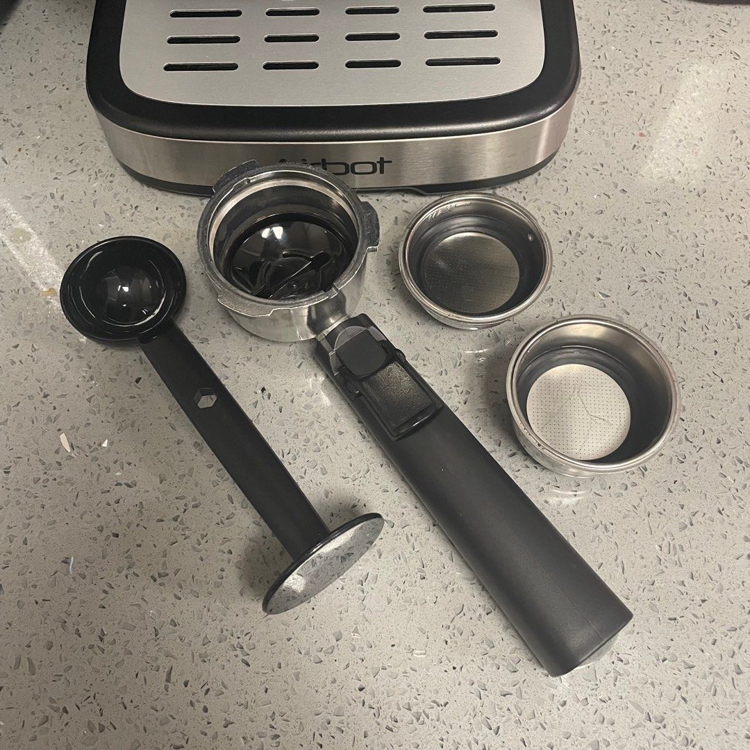 Airbot espresso coffee machine cm7000 silver, TV & Home Appliances