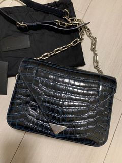 （分類：）位於 。 由 emma_spicy 提交（商品編號 1195076812，圖片 1）。簡介： 。