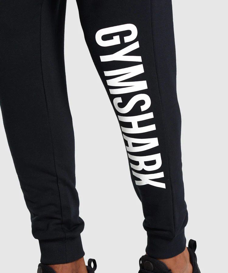 Gymshark Crest Jogger Size M, Men's Fashion, Bottoms, Joggers on Carousell