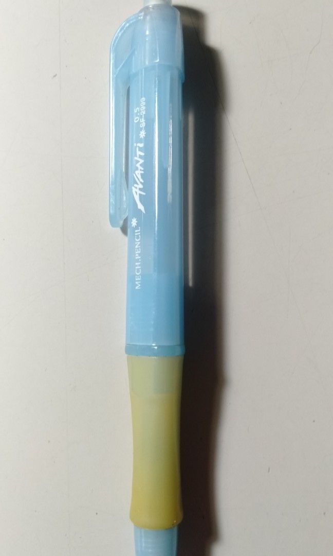 Avanti 0.5 Mechanical pencils (Category: Stationery & School Supplies) located in Manila. Submitted by rinroo (Listing ID 1195066547, Image 1). Description: 35 each take both for 75.