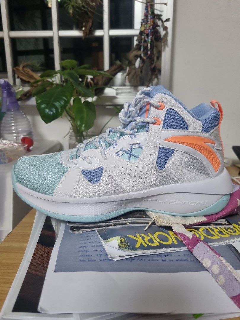 Basketball shoes size 9.5 cheap