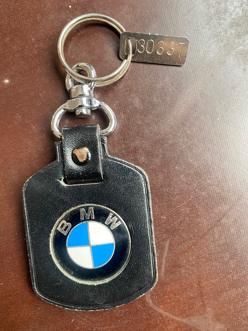 Vintage bmw clearance keychain