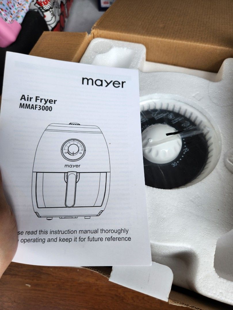 BNIB Mayer Disney Air Fryer MMAF3000, TV & Home Appliances, Kitchen