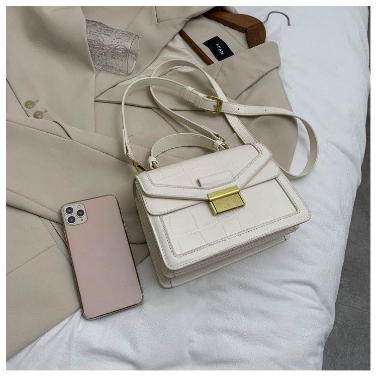 White branded bags store