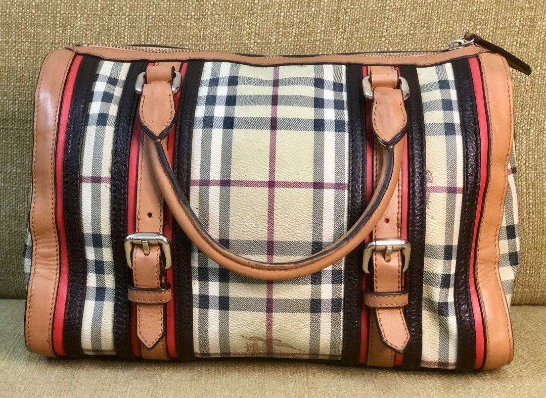 Burberry medium vintage check duffle hot sale