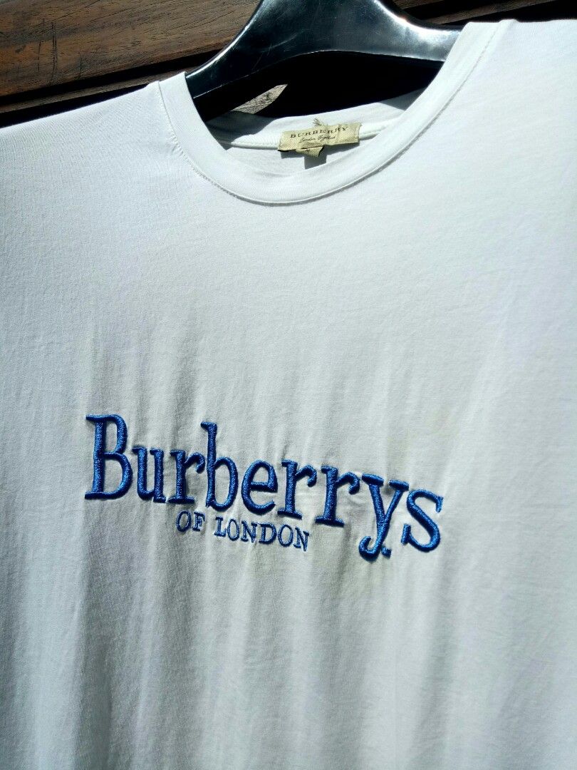 Burberry london white medium shirt, Men's Fashion, Tops & Sets, Tshirts &  Polo Shirts on Carousell