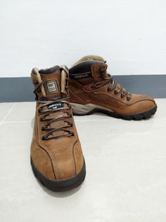CATERPILLAR SAFETY SHOES