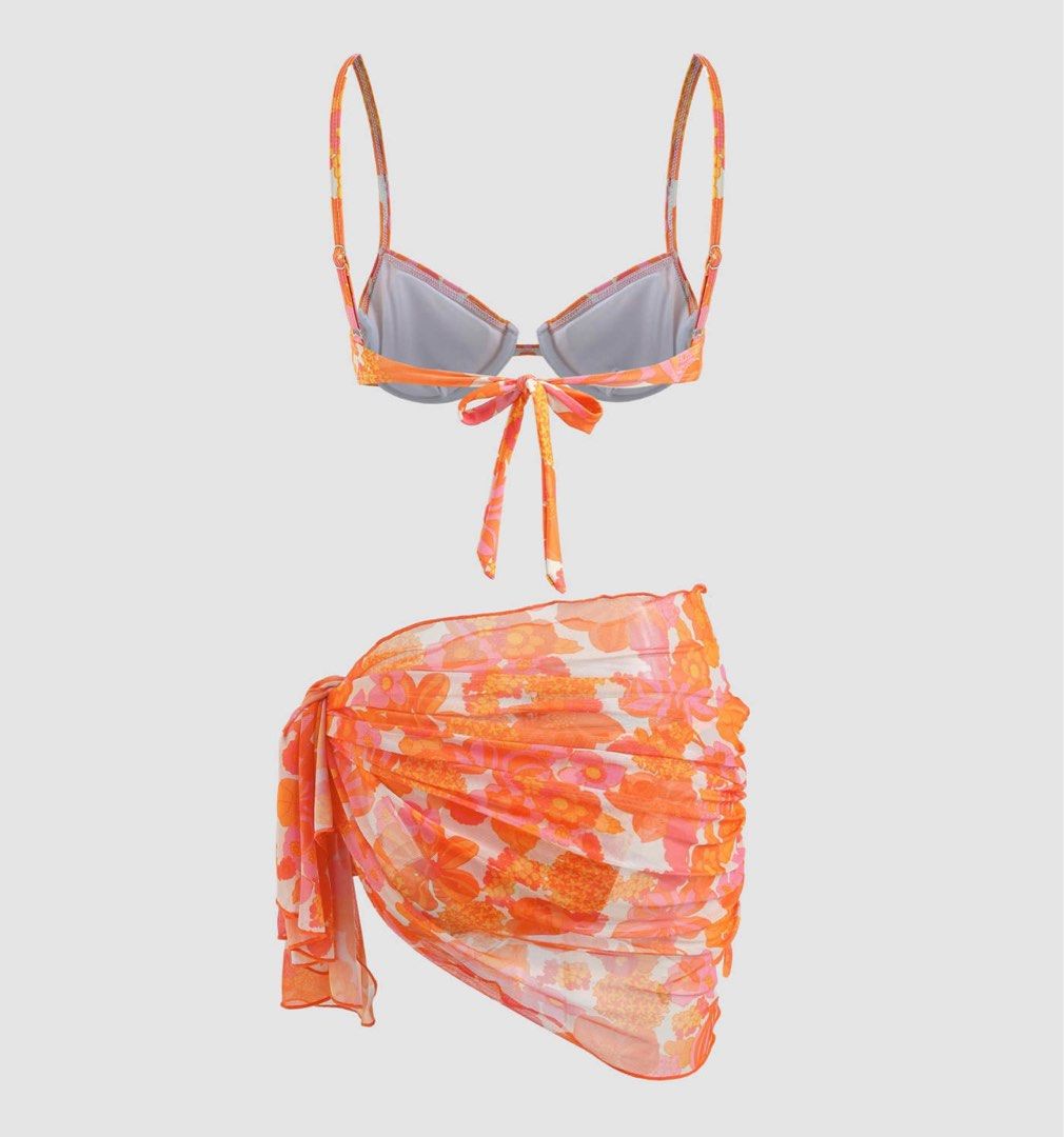 CIDER FLORAL BIKINI SET, Women's Fashion, Swimwear, Bikinis & Swimsuits