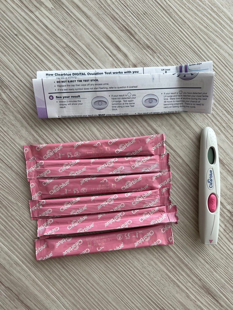 Clearblue Digital Ovulation Testing Kit 6s (expire August 2023), Health