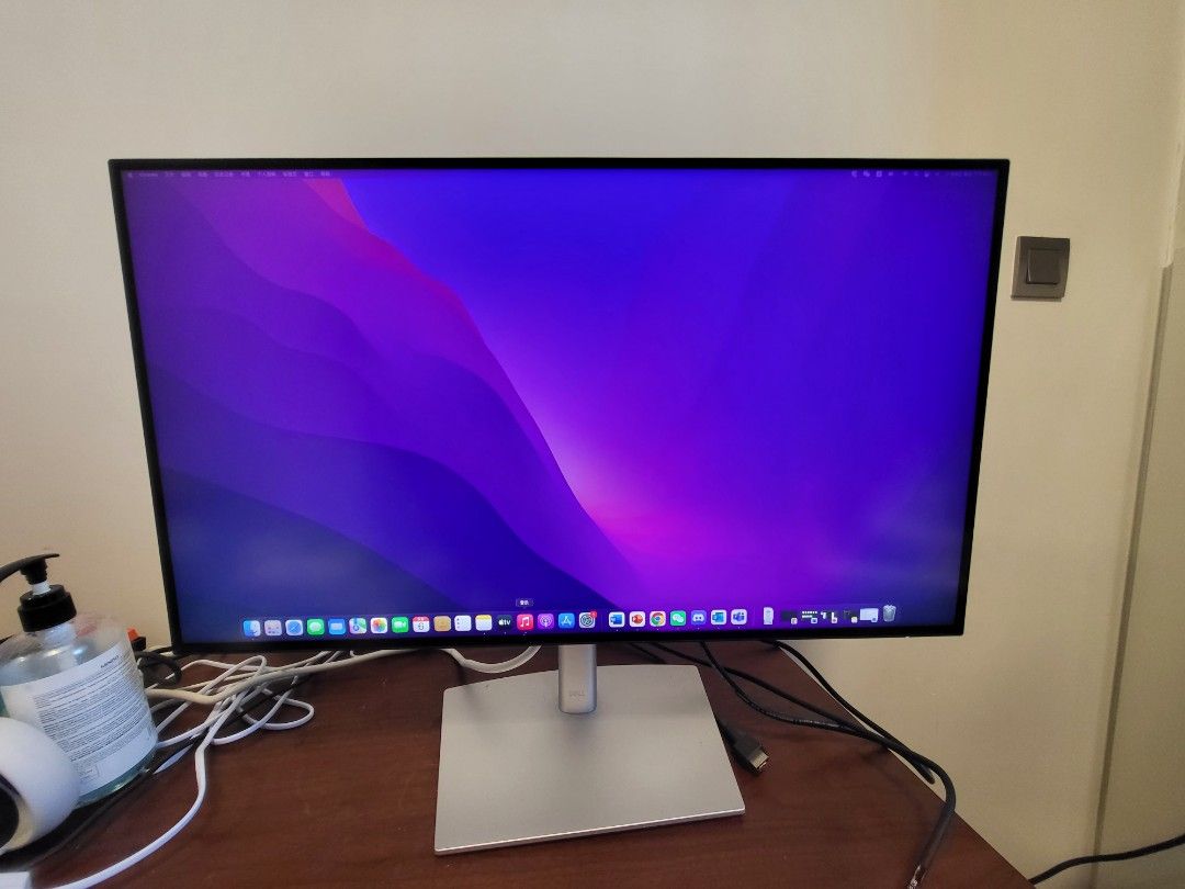 Dell Monitor ultrasharp u2722DE, Computers & Tech, Parts & Accessories ...