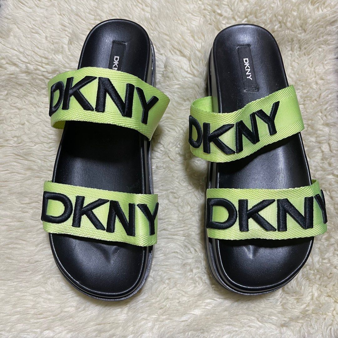 dkny tee sandals