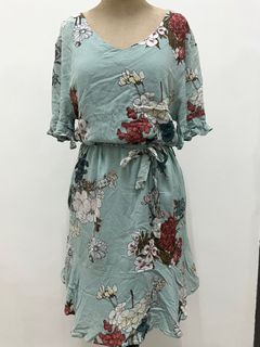 (Category: ) located in . Submitted by nininipreloved (Listing ID 1194984752, Image 1). Description: .