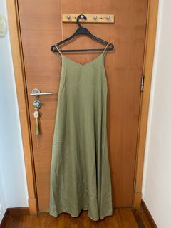Editor’s Market Sage Green Maxi Dress / S