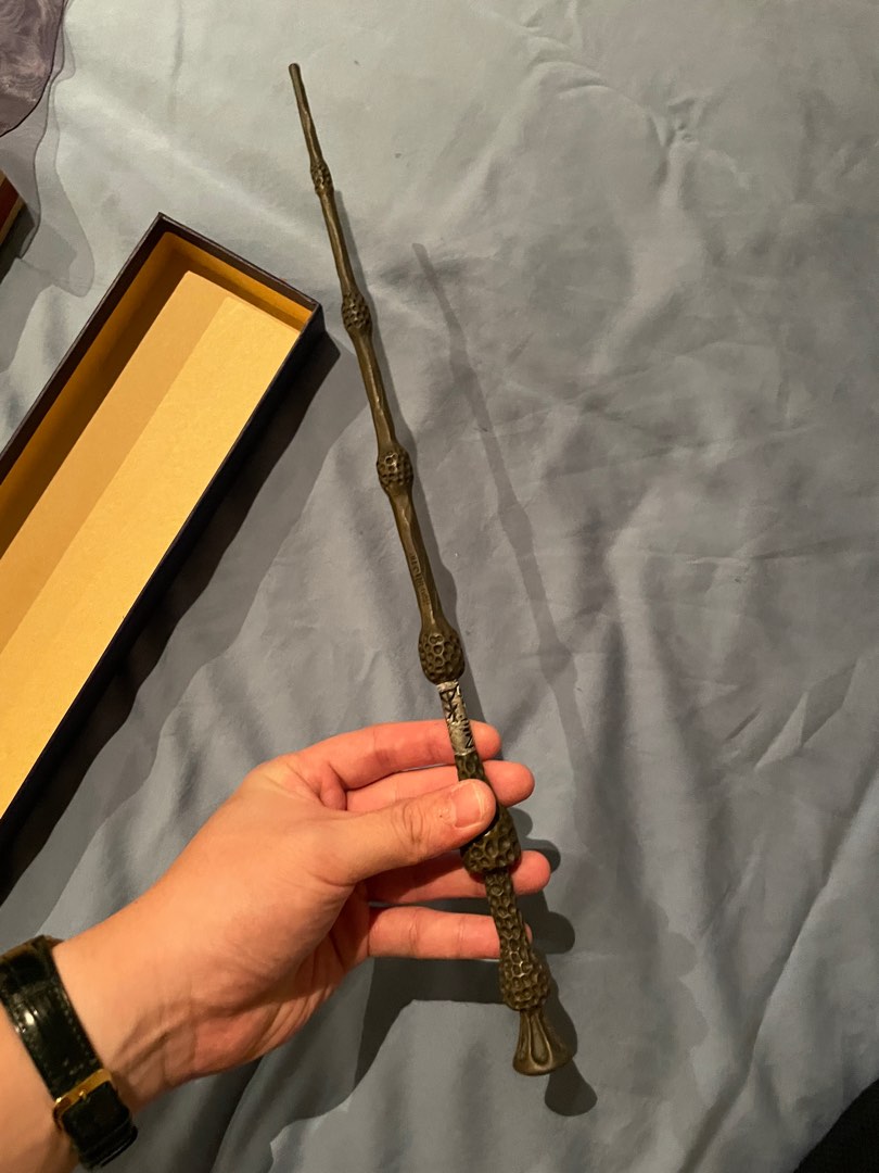 Elder Wand (Genuine from Warner Bros) Harry potter, Hobbies & Toys