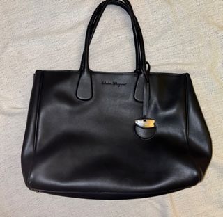 （分類：）位於 。 由 not_active2022 提交（商品編號 1195083379，圖片 1）。簡介： 。