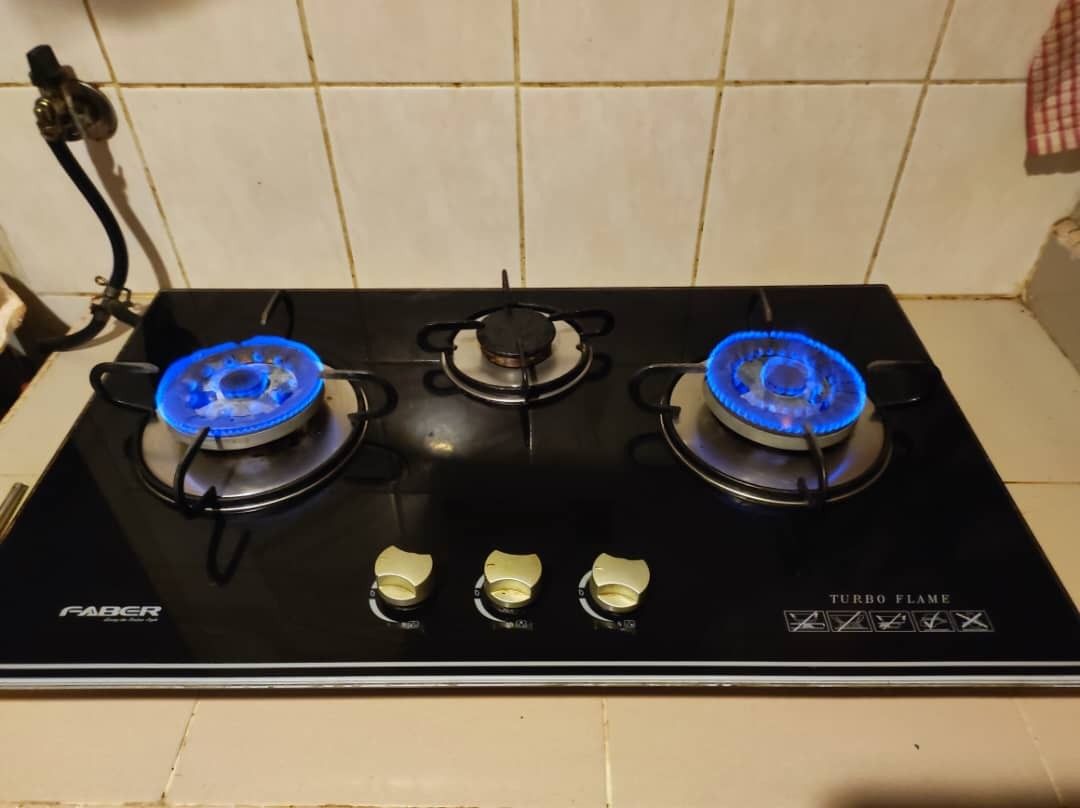 Gas stove, works with gas malaysia Berhad, Furniture & Home Living