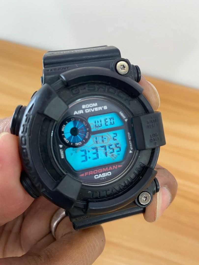 Casio frogman 1294 outlet dw 8200