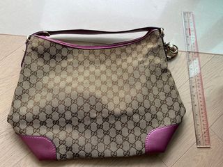 （分類：）位於 。 由 yiuyiu304 提交（商品編號 1194959991，圖片 1）。簡介： 。