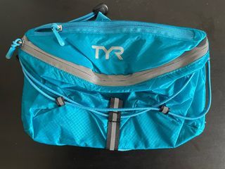 TYR running cycling hiking pouch 