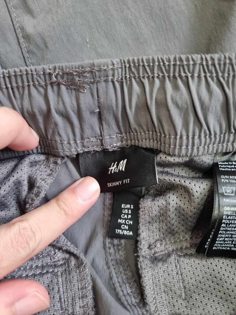 H&M Skinny Fit Nylon Cargo Joggers