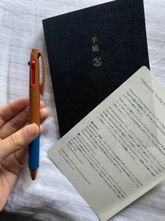 （分類：）位於 。 由 uncannyqueen 提交（商品編號 1195063933，圖片 1）。簡介： 。