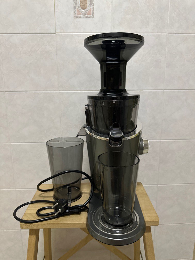 Hurom H100 Slow Juicer, TV & Home Appliances, Kitchen Appliances