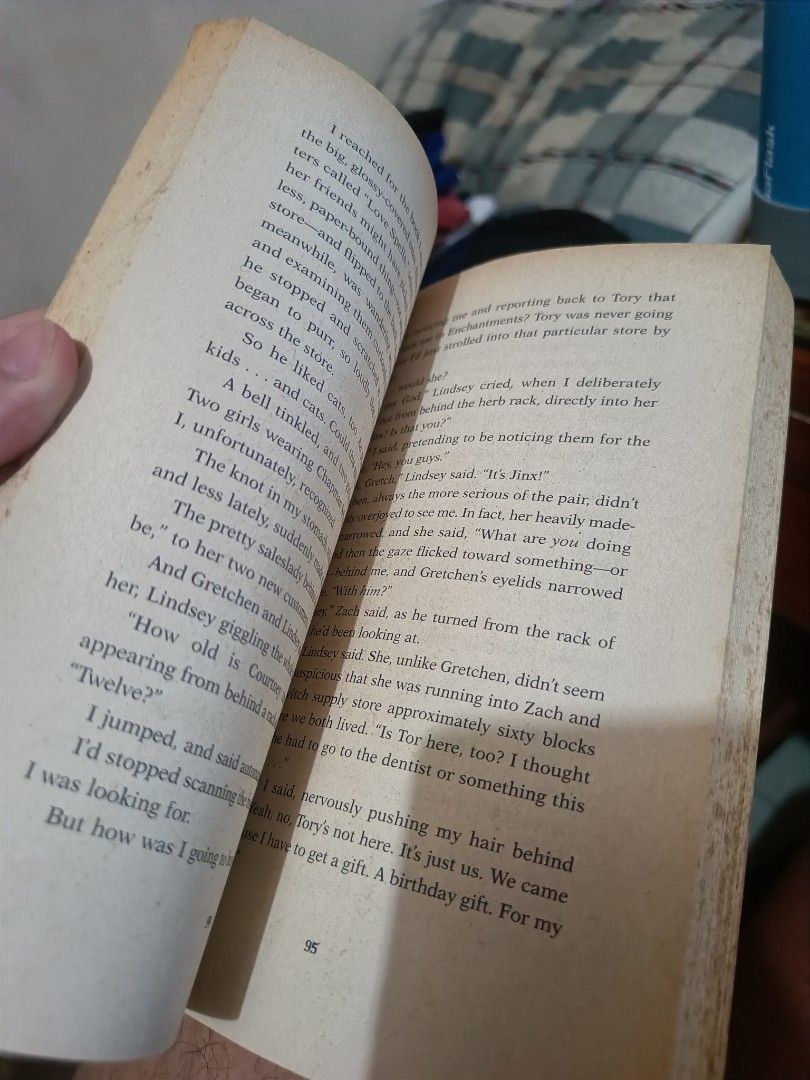 Jinx by Meg Cabot (Category: Storybooks) located in Pasay City. Submitted by karom22 (Listing ID 1195105067, Image 3). Description: Condition: Well used, yellowish pages and stains and creased and damages cover For Books Meet Ups: Lrt Gil Puyat Delivery:Lalamove/ J&T Express Mode of Payment: Gcash/ Paymaya/ COD (Only For Lala Move)/ Shopee Checkout.