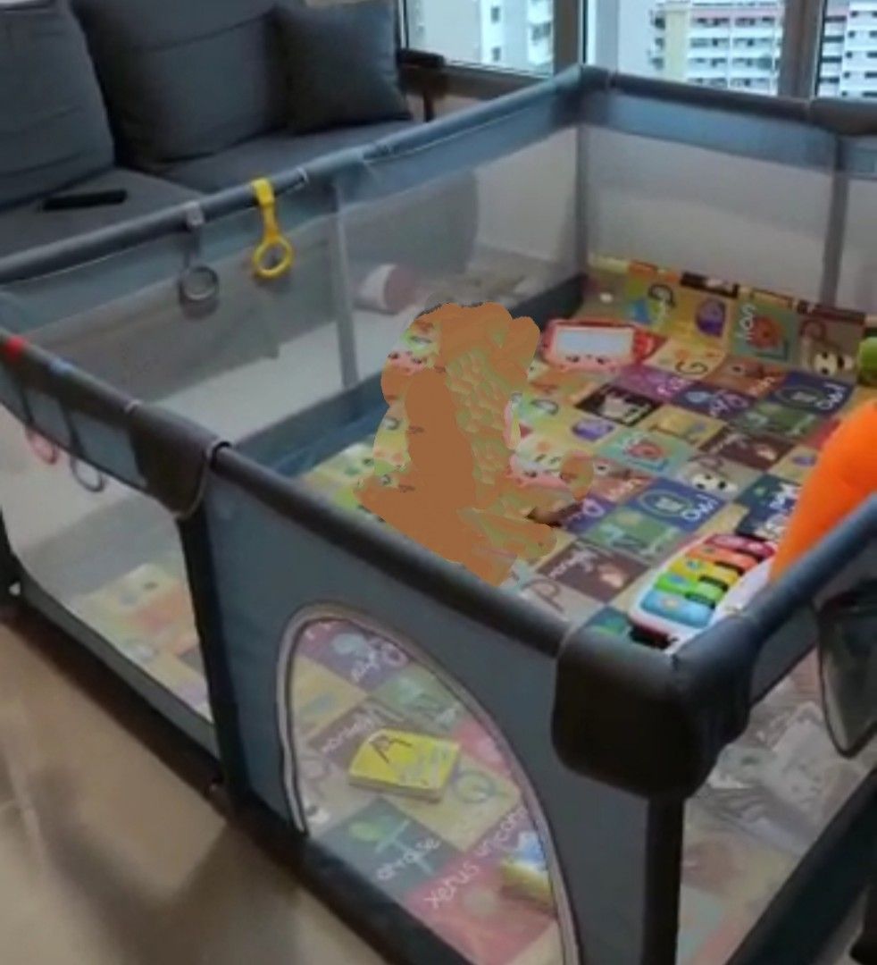 Jollypop playpen, Babies & Kids, Baby Nursery & Kids Furniture, Cots