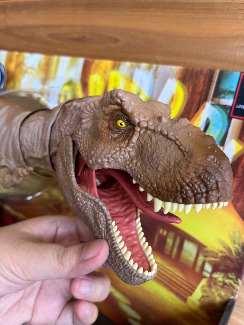 Jurassic World - Dinossauro Rugido Épico - Tiranossauro Rex Gjt60