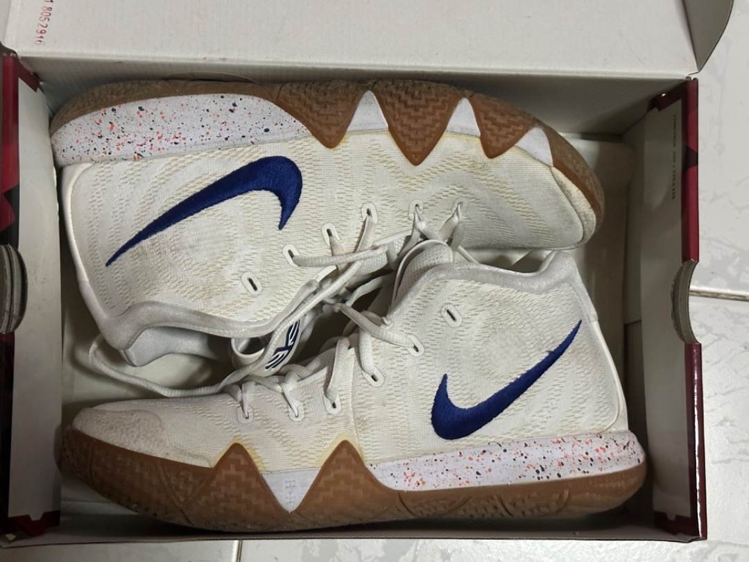 Kyrie 4 deals gum bottom
